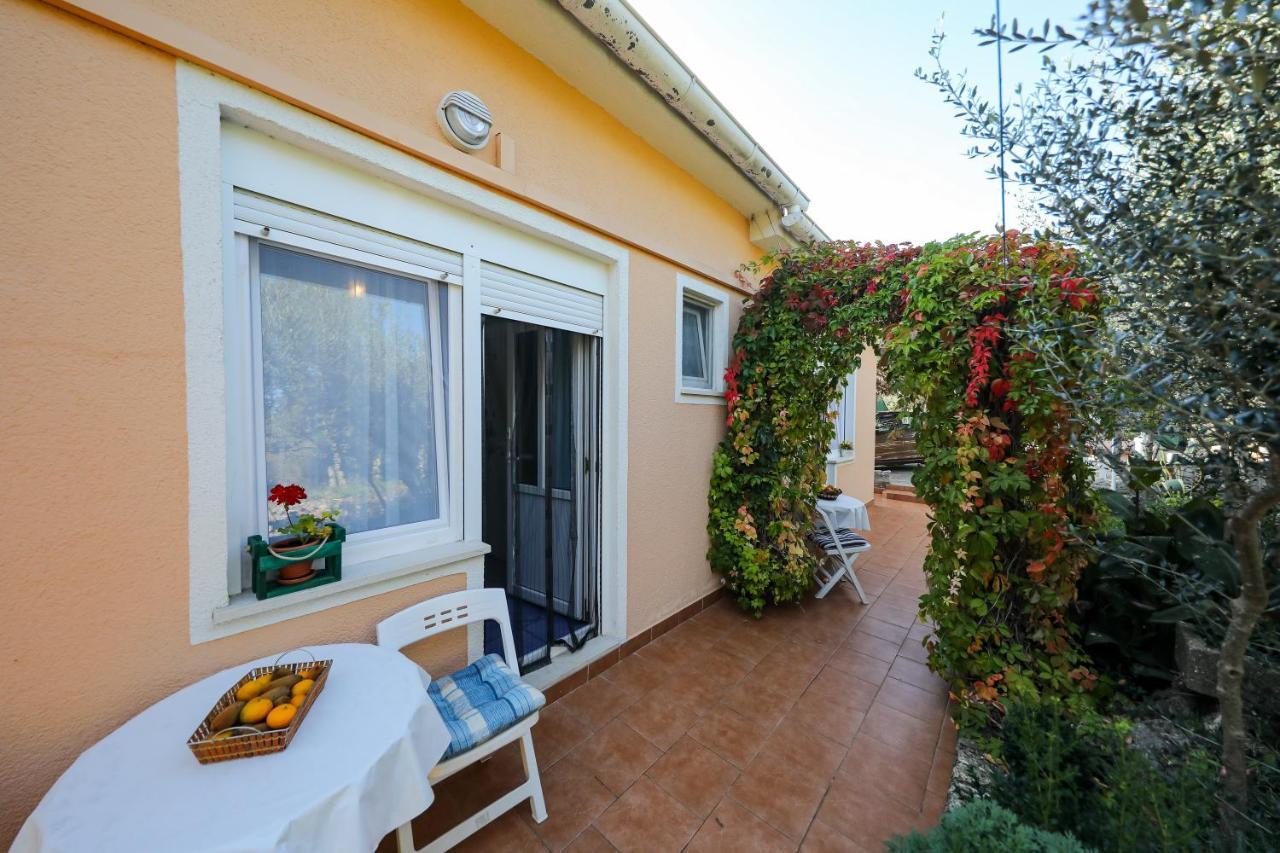 Studio Brbinj 8160A Екстер'єр фото
